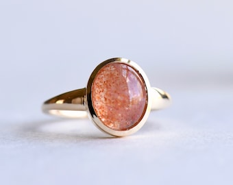 14k Yellow Gold Sunstone Ring, Gold Ring, Sunstone Ring, Statement Ring, Rose and Choc, Signet Ring, Cocktail Ring