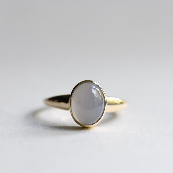 14k Yellow Gold Chalcedony Cabochon Ring, Blue Chalcedony Ring, Statement Ring, Rose and Choc, Signet Ring, Cocktail Ring, Oval Ring