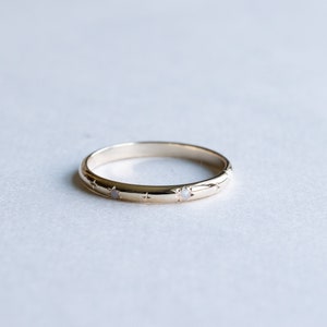 Starburst Opal 14k Gold Wedding Band - Dainty 2mm Ring