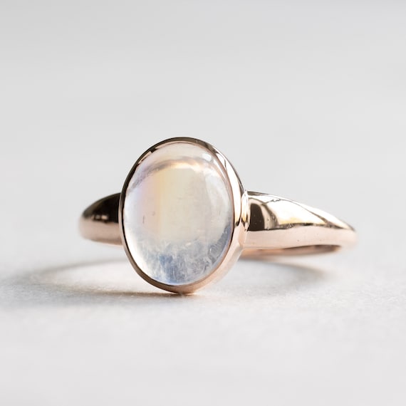 14k Gold Oval Rainbow Moonstone Cabochon Ring - White Yellow or Rose Gold 14k Gold Oval Rainbow Moonstone Cabochon Ring - White Yellow or Rose Gold