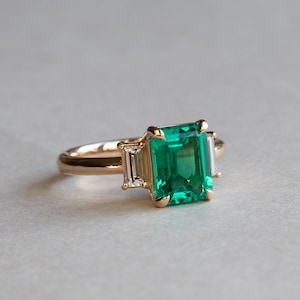 18k Emerald With Baguette Diamonds Ring 1.4 Carat Emerald - Etsy