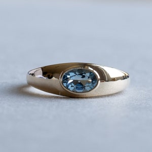 14k Aquamarine Ring, Oval Ring, Birthstone Ring, Pinky Ring, March Birthstone Ring, Signet Ring, Size 4