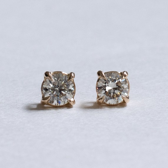 Aggregate more than 243 1crt diamond stud earrings best