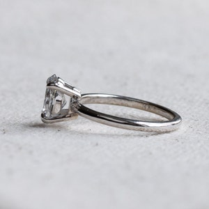 14K White Gold Engagement Ring Set, Oval Engagement Ring Set image 5