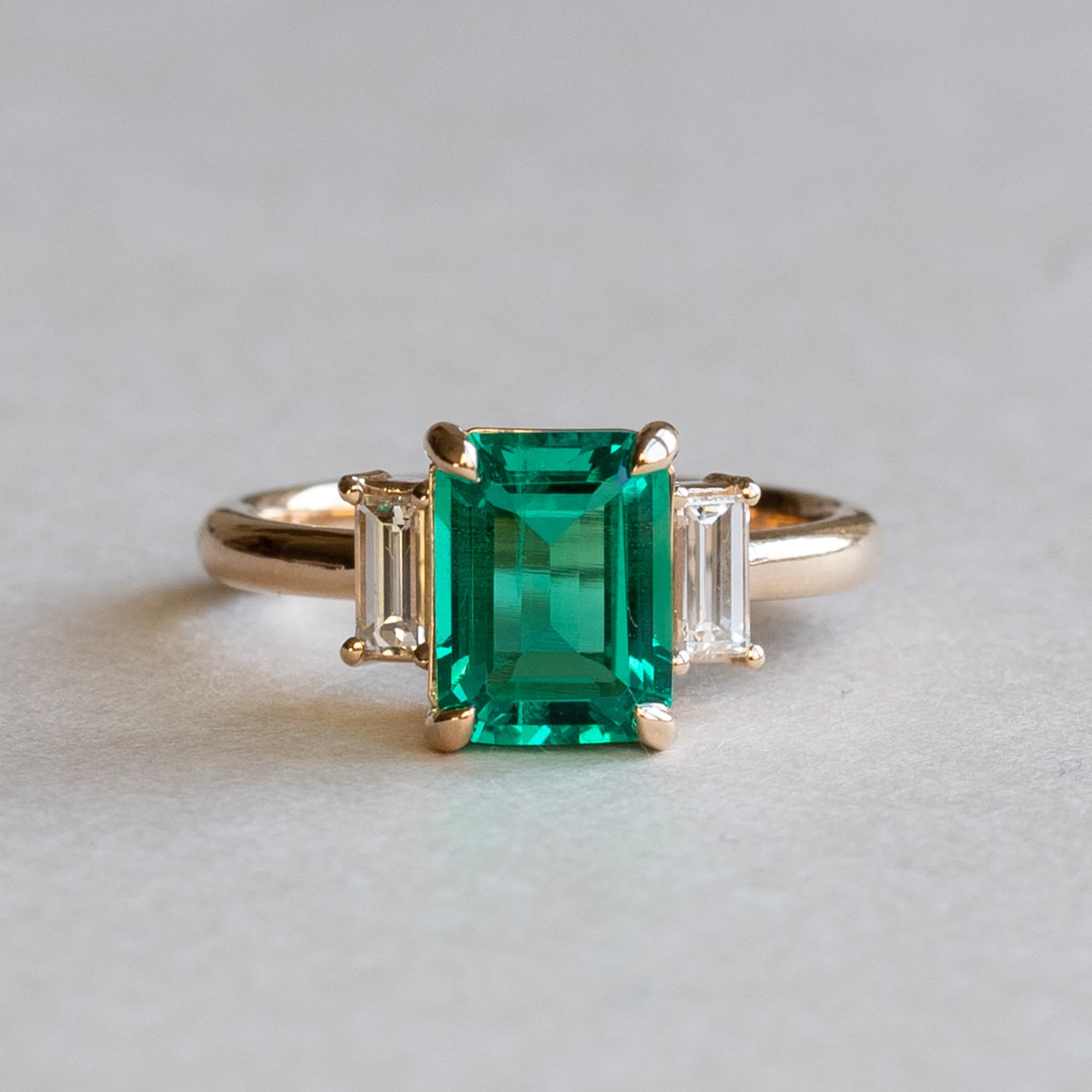 Damen Smaragd Baguette 0,08ct & Diamant Brillanten 0,04ct VS Ring Kombination