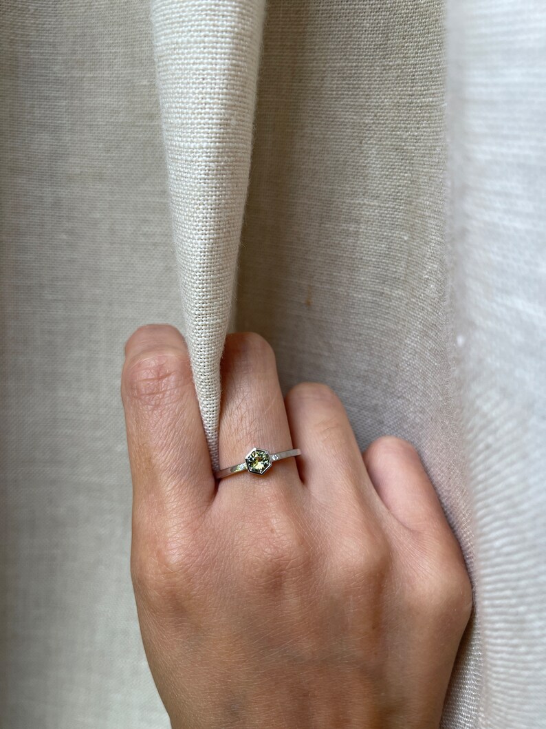 14K Two Tone Sapphire Hexagon Ring, Parti Sapphire Ring, Australian Sapphire Ring image 3