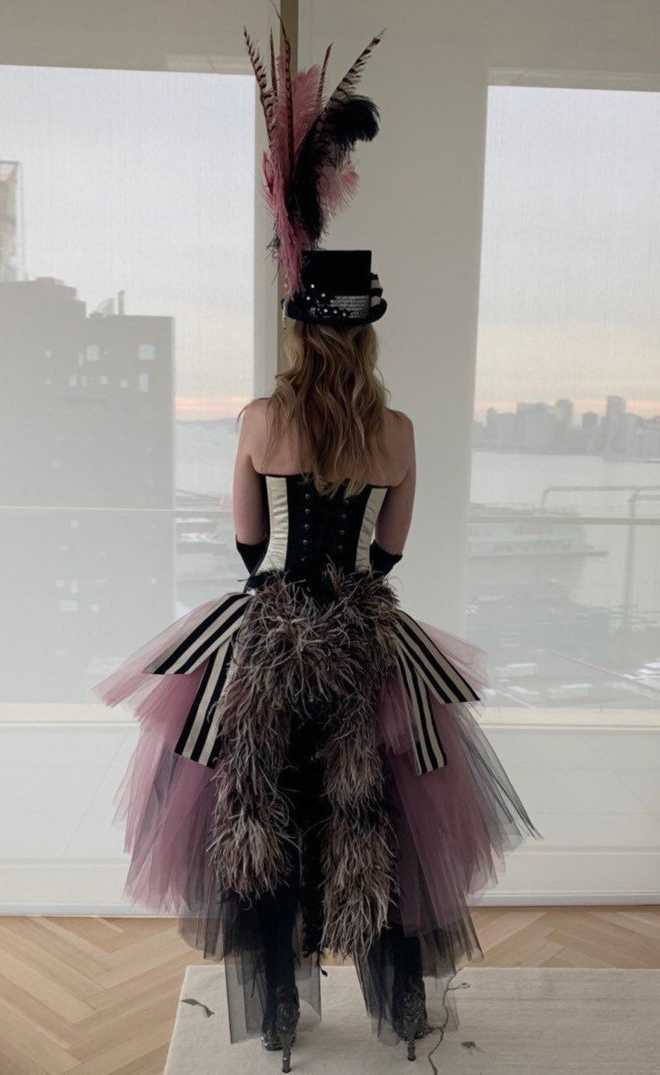 burlesque womens costume