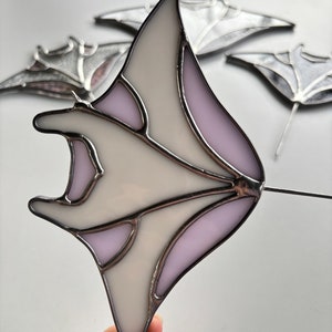 Cotton Candy Grape Manta Ray Stained Suncatcher