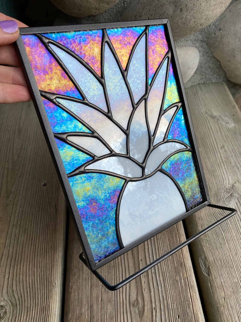 Pineapple Stained Glass, Iridescent white and clear, stand image 3