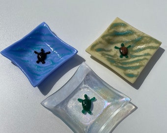 Sea turtle  Fused Glass Ring dish