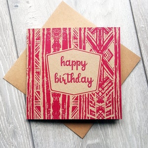 Carte de joyeux anniversaire rose avec motif, carte de voeux design coupe lino. Audacieux et coloré, idéal pour femme, petite amie, meilleur ami, sœur, maman