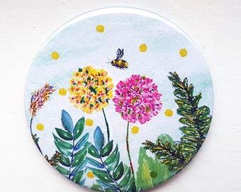 Flowers and Bumble Bee Pocket Mirror, illustrated makeup mirror. Small floral birthday or thank you gift for best friend, sister, daughter