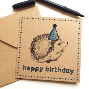 Carte d'anniversaire hérisson, illustration des bois avec chapeau de fête, carte de joyeux anniversaire unique pour amateur de hérisson, carte idéale pour neveu, ami