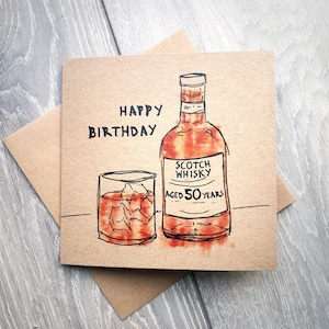Carte des 50 ans avec un design whisky écossais, âgée de 50 ans. Cartes d'étape idéales pour un ami, un frère, un collègue, un mari. Carré recyclé
