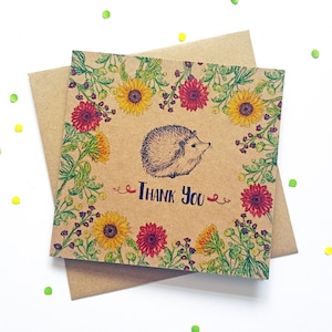 Igel Dankeskarte mit Blumen, einzigartig illustrierte Recycling Grußkarte. Ideal um sich bei einem Nachbarn, Freund, Tiersitter zu bedanken.