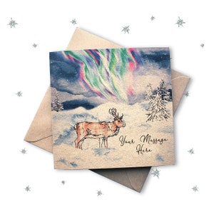 Personalisierte Rentier Weihnachtskarte mit Nordlicht, verschneite winterliche Szene. Individuell gefütterte Karte, ideal für Eltern, Oma, Schwägerin