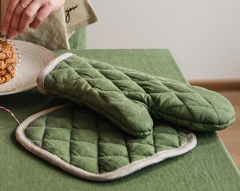 Linen kitchen mitt (1pcs). Green pot holder. Linen oven glove. Linen oven mitten. Gift for her.