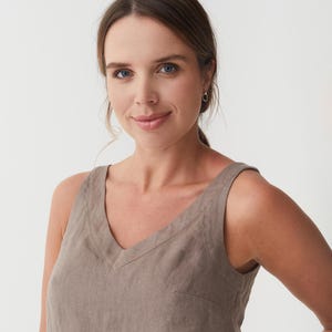 Deep Taupe Linen Tank Top – Relaxed V-Neck Sleeveless Blouse – Soft Summer Layering Shirt – Lightweight Capsule Wardrobe Staple DOURO