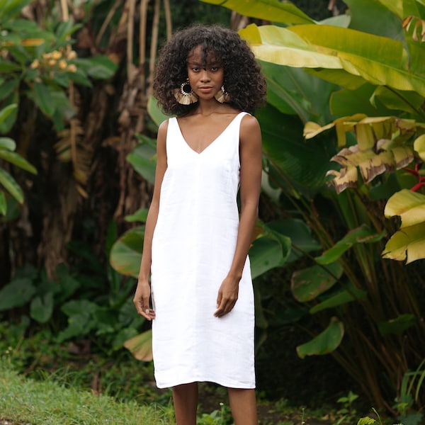 Robe midi découpée en lin TAHITI en Blanc | Robe longueur genou pour femme | Robe d'été en lin