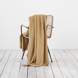 Waffle Linen Throw Blanket – Beige Sofa Throw – Natural Fiber Couch Cover – Textured Linen Bedspread – Cozy Stonewashed Home Blanket