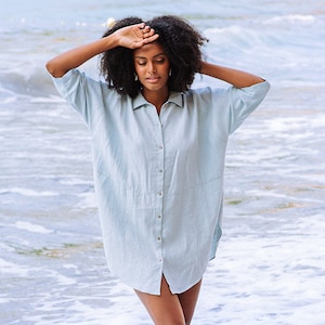 Dusty Blue Linen Shirt – Oversized Beach Shirt for Women – Relaxed Fit Tunic Top – Lightweight Blouse – Resort Wear Gift SANIBEL