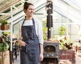 Charcoal gray linen apron. Washed full apron with front pocket. Linen bib apron for cooking, gardening, workshops.