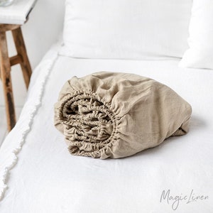 Linen fitted sheet in Natural Linen Oatmeal color. King / Queen bed sheet. zdjęcie 1