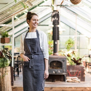 Charcoal gray linen apron. Washed full apron with front pocket. Linen bib apron for cooking, gardening, workshops.