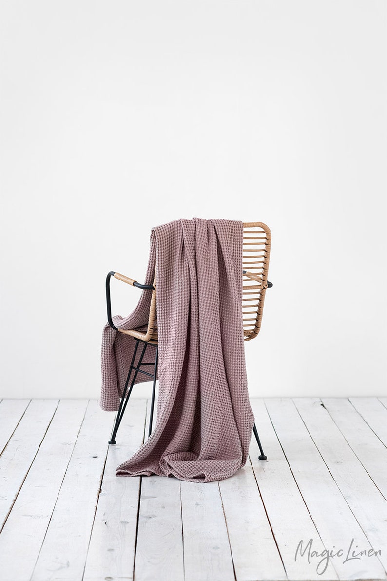 Linen throw in Woodrose, waffle pattern. Linen throw blanket. image 1