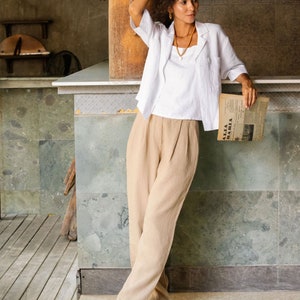 White Linen Camp Shirt for Women – Button Up Linen Blouse with Pockets – Relaxed Fit Stonewashed Overshirt – Lightweight Top ORVIETO image 4