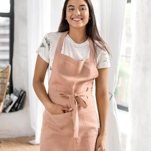 Linen apron. Washed linen apron for cooking, gardening. Full apron for women and men. Peach