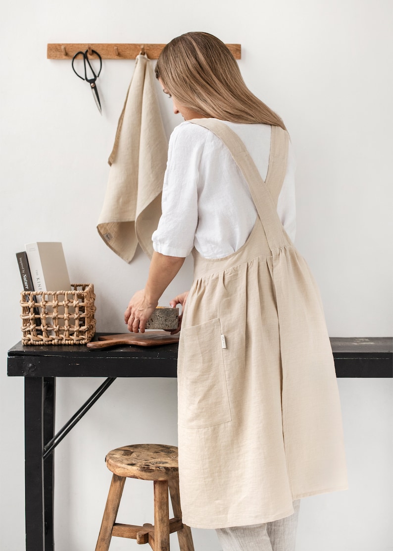 Linen pinafore apron Pinafore dress with pockets Stonewashed linen apron for cooking and gardening image 2