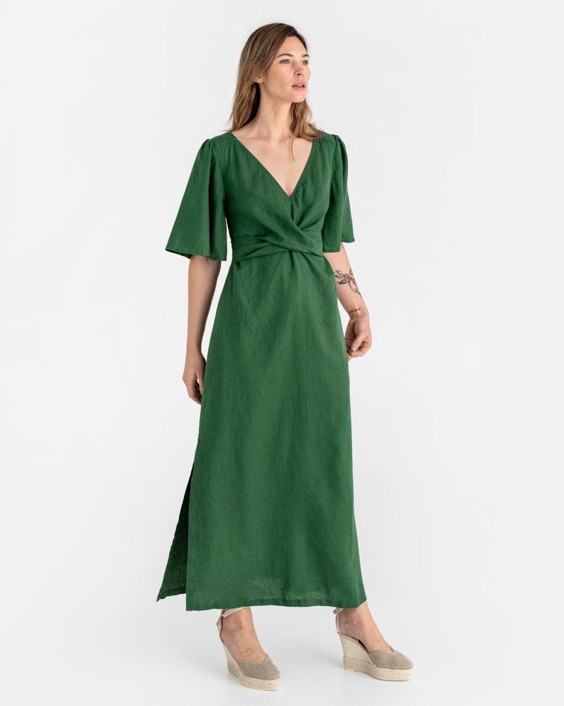 Robe en lin blanche AGRA. Robe longue en lin. Robe de mariée. Robe élégante. Robe portefeuille en lin. Vêtements en lin pour femmes Green