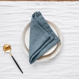 Gray Blue Linen Napkin Set – Soft Stonewashed Cloth Napkins – Reusable Dusty Blue Table Decor – Minimalist Neutral Style – Eco Friendly Gift