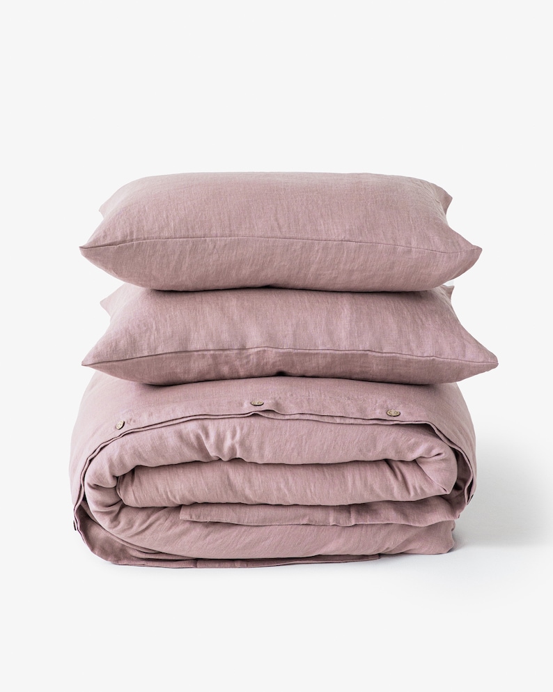 Linen bedding set in Woodrose Dusty Pink. King/ Queen washed linen duvet cover set with 2 pillowcases. image 2