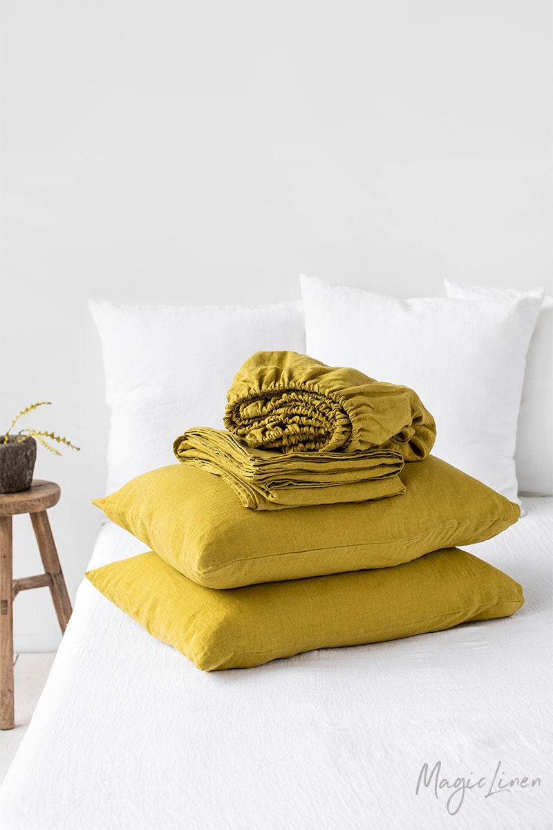 Drap de Lin Couleur Jaune Mousse. Drap-Housse, Drap Plat, 2 Taies d'oreiller. Twin, Queen, King Size