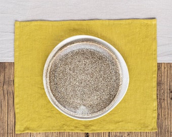 Moss Yellow linen placemats set. Linen placemats. Set of 2 linen placemats.