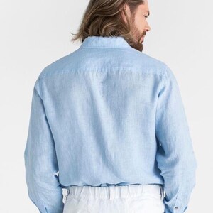 Camicia da uomo in lino azzurro cielo – Camicia da uomo in lino leggero a maniche lunghe – Camicia con bottoni dalla vestibilità comoda – Abbigliamento traspirante NEVADA immagine 5