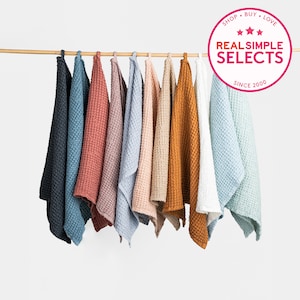 Linen Waffle Hand Towel – Quick Dry Dish Towel with Hanging Loop – Absorbent Kitchen Towel – Natural Linen-Cotton Blend in Multiple Colors