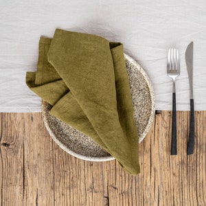 Linen napkin set of 2 Table linens, table decor Stone washed linen cloth napkins Olive green