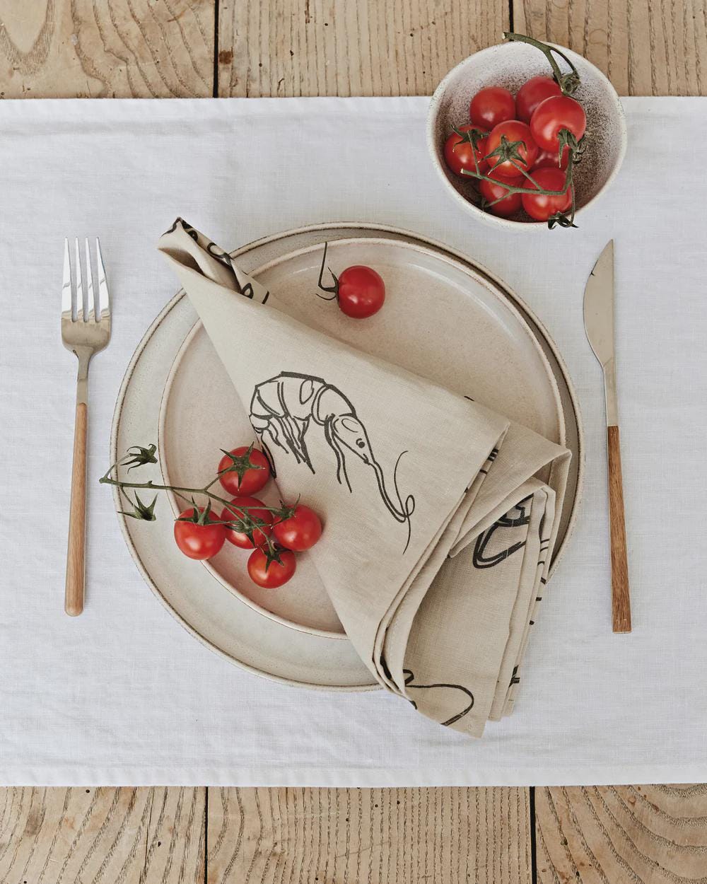 Linnen servettenset – kenmerkende linnen dinerservetten met Italiaanse zomerprint – stonewashed vlas – boho mediterraan tafeldecor – herbruikbaar cadeau