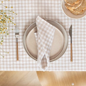 Natural Gingham Linen Napkins – Set of 2 Washed Linen Table Napkins – Rustic Wedding Decor – Reusable Farmhouse Dinner Napkin Set