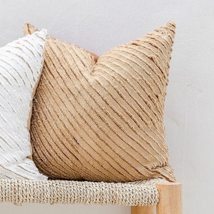 Linen throw pillow cover with zipper / Deco pillow / Linen pillow case / 18x18 and more Sandy beige/Cinnamon