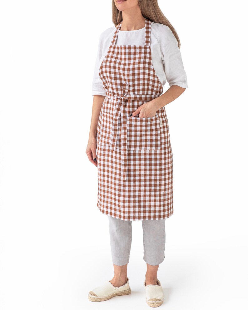 Linen apron. Washed linen apron for cooking, gardening. Full apron for women and men. Cinnamon gingham