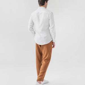 Mens Linen Pants – Cinnamon Trousers with Drawstring Waist and Cargo Pockets – Lightweight Wear - Breathable Outfit, Look TRUCKEE image 3