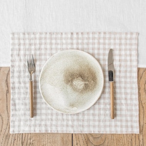 Tovagliette in lino a quadretti naturali – Set di 2 tovagliette a scacchi – Arredamento rustico da fattoria – Biancheria decorativa in lino – Sala da pranzo in stile cottage