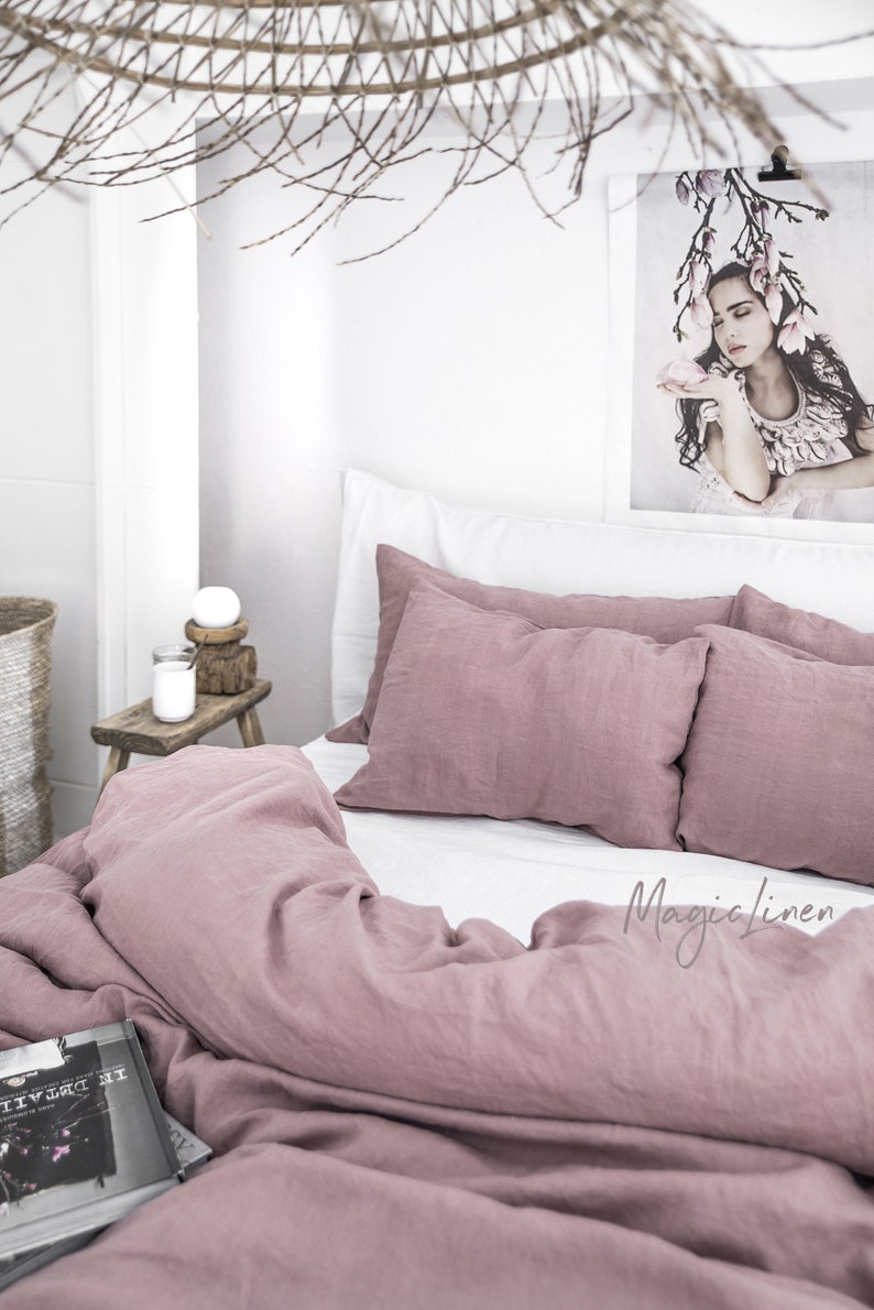 Linen bedding set in Woodrose Dusty Pink. King/ Queen washed linen duvet cover set with 2 pillowcases. image 7