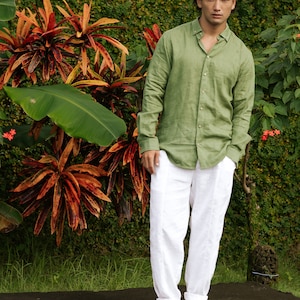 Linen shirt for men NEVADA. Long sleeve, classic linen shirt with buttons. Summer shirt. Linen clothing for men Forest green