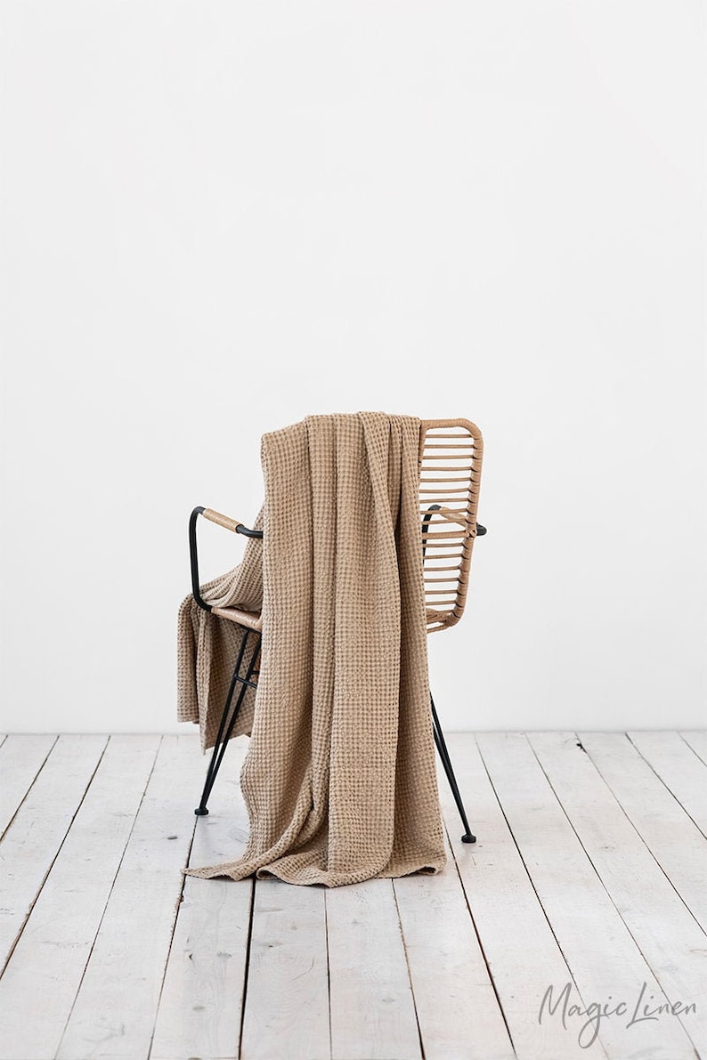Linen throw in Beige, waffle pattern. Linen throw blanket. Sofa throw. image 1