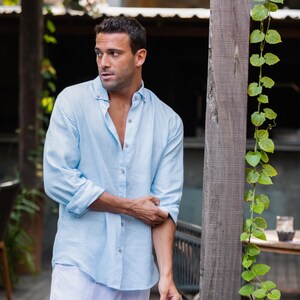 Camicia da uomo in lino azzurro cielo – Camicia da uomo in lino leggero a maniche lunghe – Camicia con bottoni dalla vestibilità comoda – Abbigliamento traspirante NEVADA immagine 6